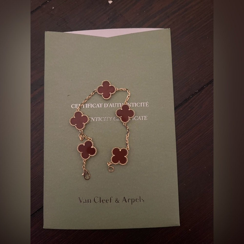 100% authentic vca bracelet